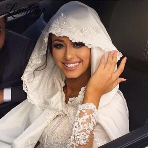 Custom White Ivory Bolero Muslim Women Wedding Cape Winter Jacket Women Wedding Bolero Lace Applique Shrug Chaqueta Mujer 2020