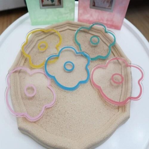 2021 New Style Clear Acrylic Flower Coaster Heat-resistant Table Pad Placemat Non-slip Coasters for Restaurant Home Table Decor