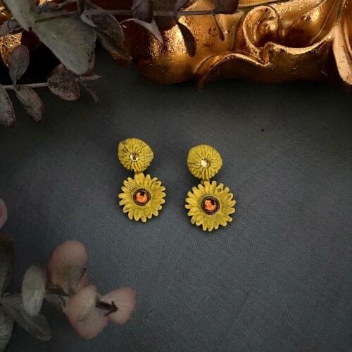 Luxury van sunflowers restoring ancient ways is rural 925 earrings small red joker female