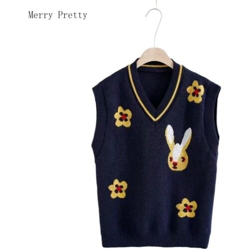Cartoon Rabbit Jacquard Sweater Vest Women Casual Knitted Pullover 2021 Summer V Neck Sleeveless Sweet Style Ladies Cute Top
