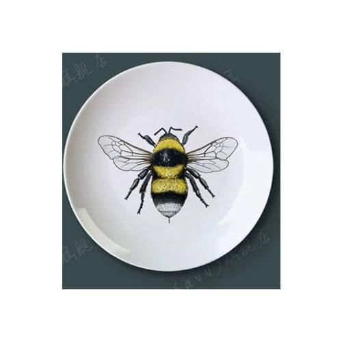 Vivid Insect Series Art 8 Inches Ceramic Wall Hanging Decorative Plate for Home Decor