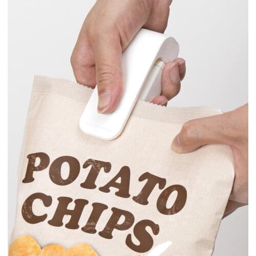 New Mini Bag Sealer Portable Food Sealer Snack Bag Clip Hot Sealer Candy Blend Color Home Kitchen Store for Package Bags