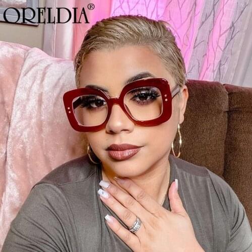 2020 Latest Fashion Square Ladies Flat Glasses Classic Brand Design Men Glasses Trend Retro Glasses Frames Myopia Glasses Hot