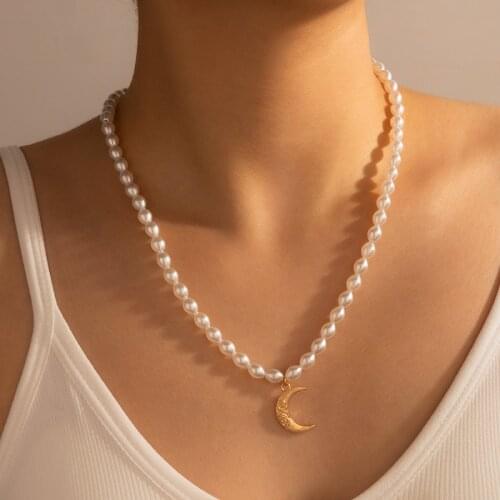 HuaTang Elegant Oval Pearl Choker Necklace for Women Gold Moon Crescent Pendant Necklaces Female Romantic Wedding Jewelry