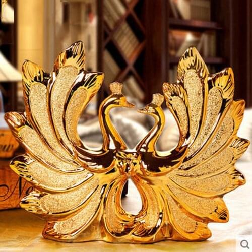 Luxury Home Furnishing Articles Gold-plated Sitting Room Luxury Decoration Creative Handicraft Lovers Wedding Gift Kissing Swan