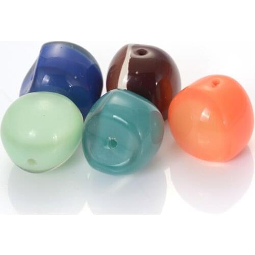 Melia cueillez votre jeunesse Beads