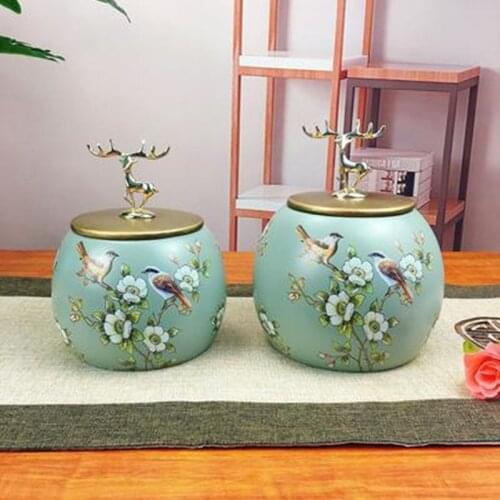 European-style ceramic storage jar, home decoration crafts, office and restaurant decorations, candy jar, tea jar