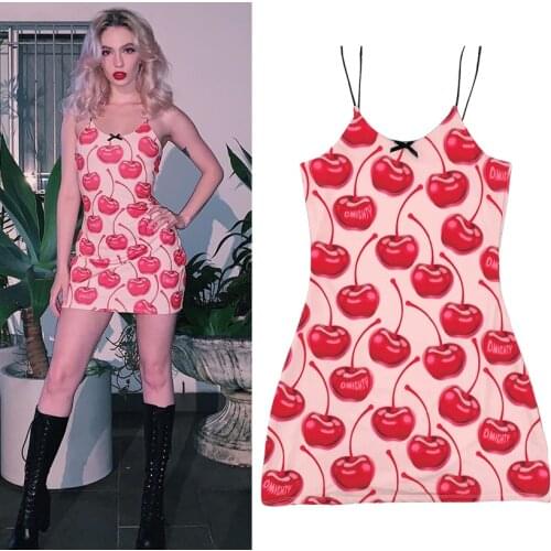 Summer ins niche cherry print sweetheart hot girl self-cultivation bag hip pure desire sling dress