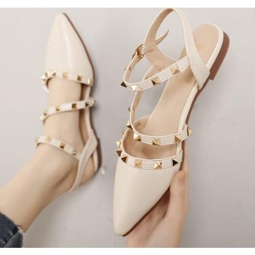 Large size plus fat 2021 new personality pointed rivet flat sandals and slippers female summer wear small