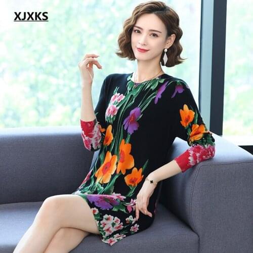 XJXKS Round neck long sleeve women long sweater 2021 autumn winter new loose plus size high-end wool knit dress women pullover