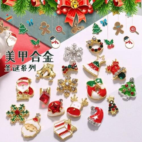 10pcs 3D Alloy Christmas Santa Claus Elk/Deer Snowflake Bell Christmas Tree Gift Hat nail art accessories Decoration nail charms