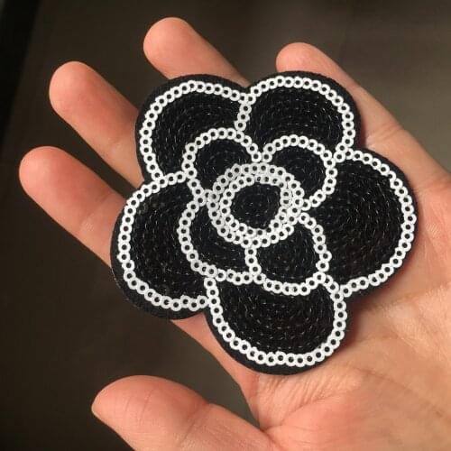10pcs/lot Sequins Flower Patch Iron on Embroidery Clothes Patches DIY Garment Motifs Sequin Fabric Appliques New