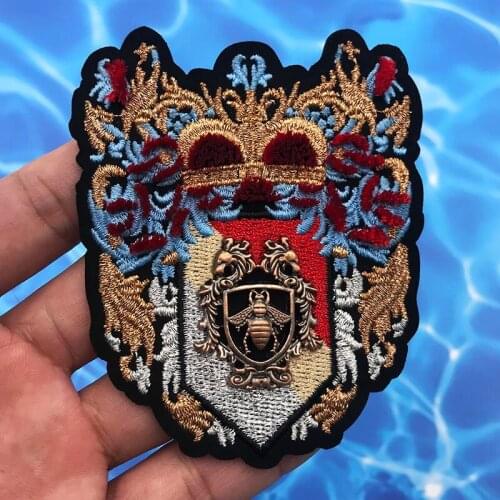 Toothbrush Embroidered Metal Bee Pattern Patches Embroidery Applique Pants, suits,Clothes Badges Sewing Decorated Crafts