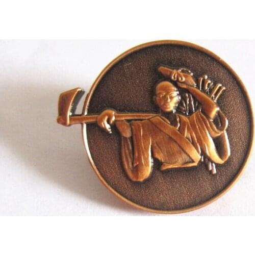 Custom 3D coin, 3D pin badge with antique metal plating