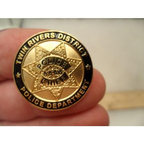 Most Popular oem metal badge makers Lower price gold badge top quality custom word name badges cheap custom made badge pins