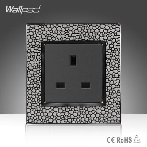 New Arrival Wallpad Hight Quality Leather Frame 110V-250V Hotel UK Standard 220V 3 Pin13A Socket Outlet, Free Shipping