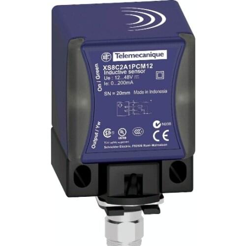 XS7C2A1MBU20 Inductive sensor XS7 40x40x70 - PBT - Sn15 mm - 24..240VAC/DC - 1/2"