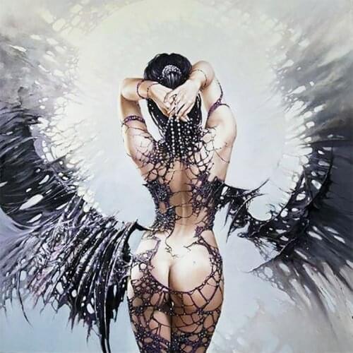 Portrait Sexy Woman Diamond Painting Round Full Drill Black Wings Nouveaute DIY Mosaic Embroidery 5D Cross Stitch Home Decor