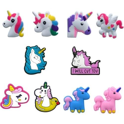 50pcs/lot lovely horse PVC Shoe Charms for holes on Shoes Bands Shoe Buckles Ornaments Bebes Accesorios Decor as Girls Gifts