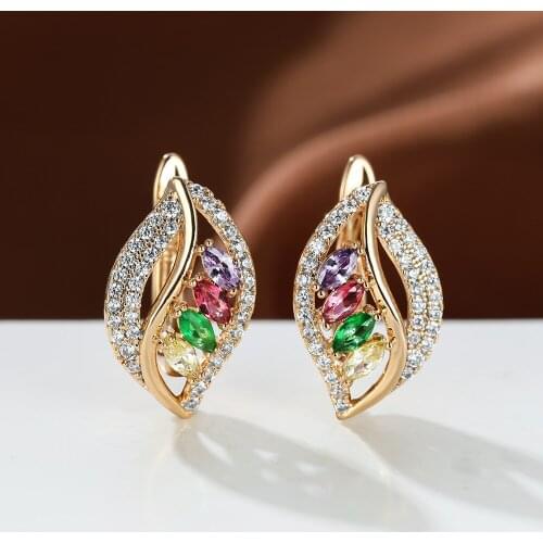 Cute Rainbow Crystal Leaf Earrings for Women Multicolor Zircon Hollow Gold Stud Earrings Ear Buckle Female Jewelry Birthday Gift