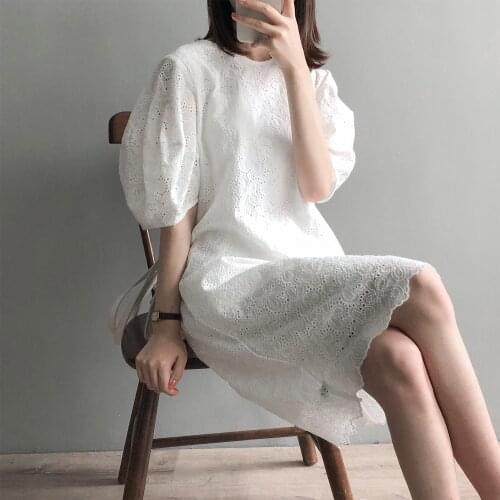 2021 Summer Korean Style Puff Sleeve Dress Womens Mid-Length Hollow Lace Loose Slimming Dress