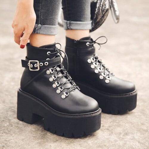 Winter Fashion Warm Thick Bottom 8cm Non-Slip Wear-Resistant Fluff European And American Style Lady Martin Boots Large Size34-43