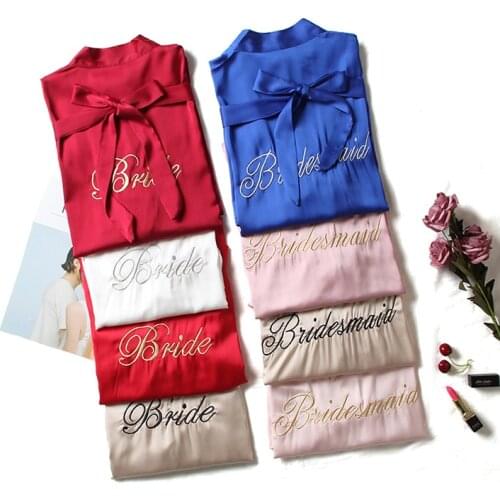 Mini Bride Bridesmaid wedding Kimono Bathrobe Women Rayon Embroidery Robe Sexy Sleep Nightshirt Sleepwear Wedding Robes M-XL