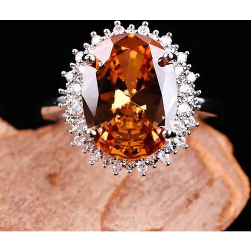 Classic Large Oval Yellow Crystal Rings for Women Fashion Jewelry CZ Rings Zircon Wedding Engagement Party Rings Bridal Gift