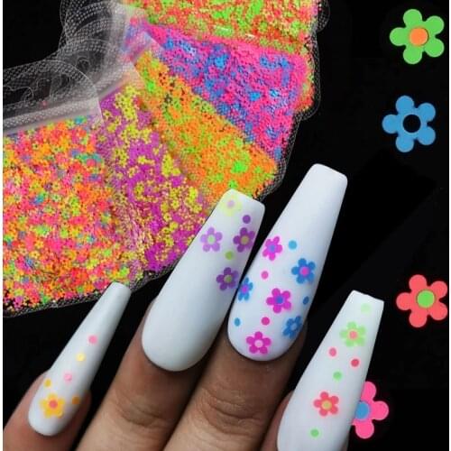 INS Nail Art flower decor DIY Glitter 4mm Mix Color Sparkly 3D Hollow Flower Manicure Sparkly Glitter Nail Art Nail Sequins nail