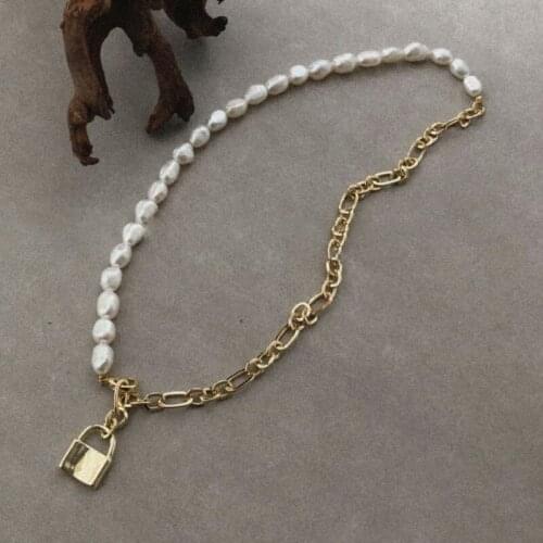 VSnow Harajuku Asymmetry Simulation Pearl Beaded Pendant Necklace for Women Girls Gold Lock Chunky Chain Metal Necklace Jewelry