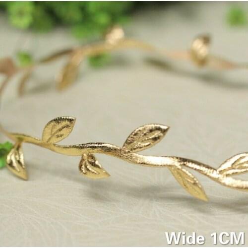 4Yards/lot Glitter Gold Silver Satin 3d Leaves Lace Fabric Ribbon Embroidery Webbing Sewing DIY Handmade Christmas Wedding Decor