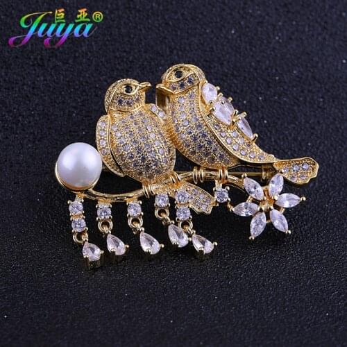 Juya Fashion Brooches Supplies Micro Pave Zircon Leiothrix Decorative Pin Pearl Brooch For Women Wedding Party Sweater Brooch