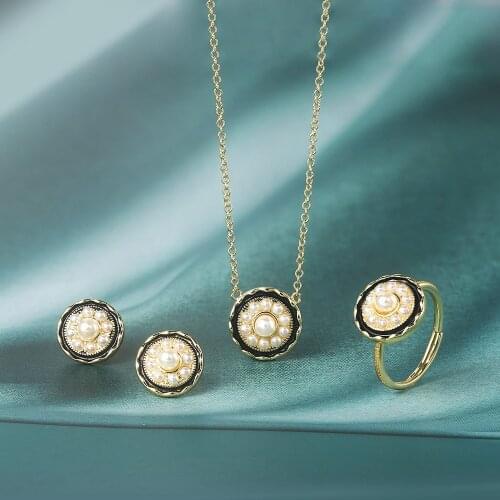 ZHOUYANG Aesthetic Vintage Imitation Pearl Jewelry Set For Women Gold Color Necklace Earring Ring Christmas Gift Jewelry S540-2