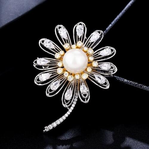 2020 Luxury AAA Zircon Flower Brooches for Women Fashion Crystal Badge Dress Brooch Pin Accessories Jewelry Gift broche femme