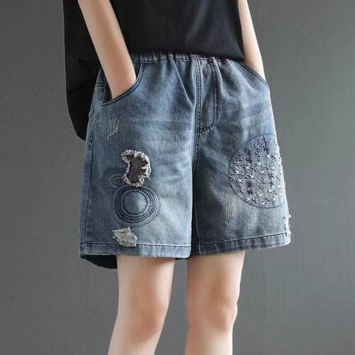 Denim Shorts Women 2021 Summer New Fashion Embroidered Hole Retro Elastic Waist Loose Casual Straight Ladies Jeans Booty Shorts