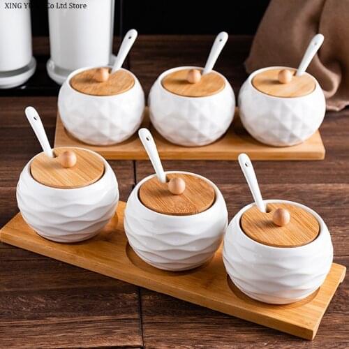 Nordic Seasoning Pot Seasoning Box Salt Shaker Set Ceramic Kitchen Supplies Creative Household 250ml Seasoning Bottle Wooden Lid