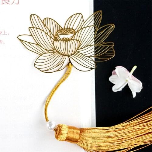 Chinese Style Golden Lotus Bookmarks for Books Vintage Hollow Out Tassel Pendant Page Markers Kawaii Stationery Teacher Supplies