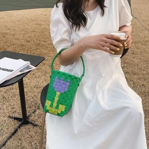 Handmade womens handbags Plastic woven flower bucket bag Bohemian summer beach bags Female shopper basket Candy colors purse