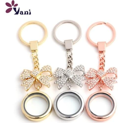 10pcs/lot Free shipping Floating Locket Keychains With Crystal Brooch For Women 30mm Glass Living Memory Floating Charms Locket