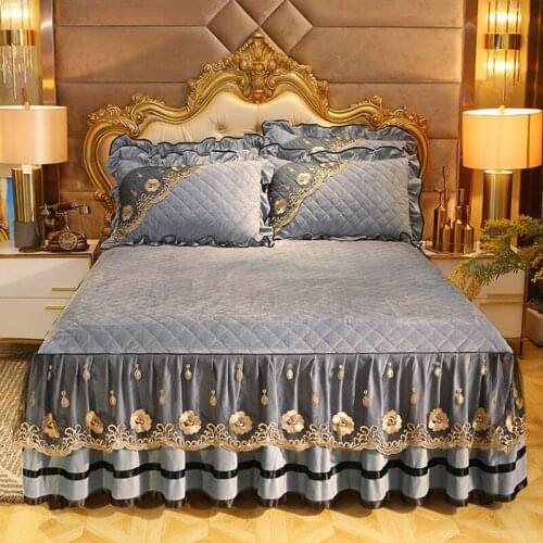 2020 new products Thick crystal velvet quilting Bed spread Fitted Sheet Pillowcases 2/3 pcs Solid color Lace princess bedding