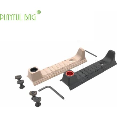 Outdoor activity CS MGPCQB New Type of Wood Protection Hand Blocker M-LOK special tactical toy water bomb toy accessories LI44