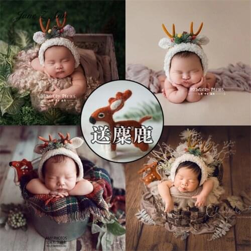 Jane Z Ann Newborn 0-1 month Christmas Day elk antler ear pine branch berry photography modeling theme prop hat