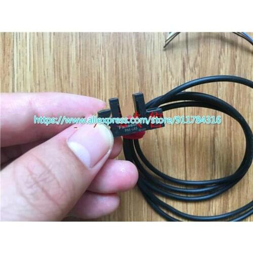 2pcs New Original Photoelectric Sensor U-Shaped Micro Cable Type PM-L45 PM-L25-P PM-R25-P PM-U25-P PM-K25-P PM-F25-P
