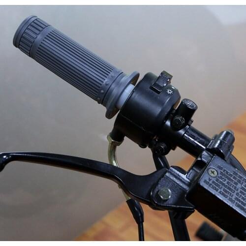 Handlebar Mirror Mount Clamp Aluminum Handlebar Side Mirrors Adapter Holder Clamp Universal for Motorcycle Scooter 10mm/8mm