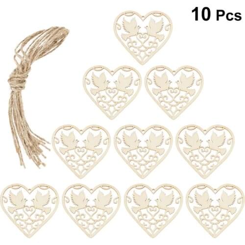 10pcs Wooden Hollowed Heart Shape Hanging Pendants Wood Crafts for Home Party Tree Wedding Party DIY Decoration