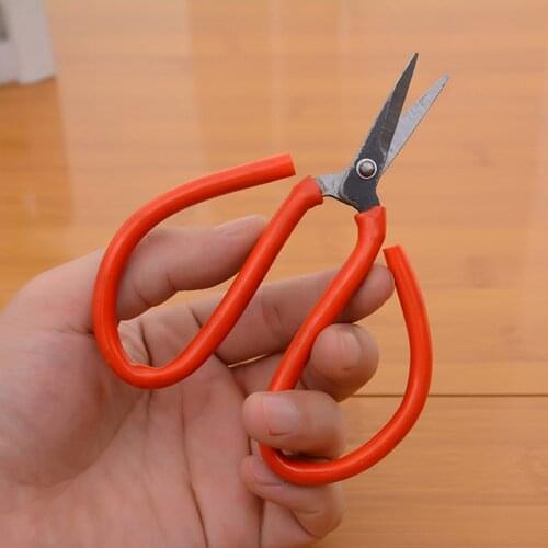 Red Embroidery and Sewing Scissors Tailors Scissors for Needlework Fabric Craft Household Sewing Shears Accessory Sewing Tools
