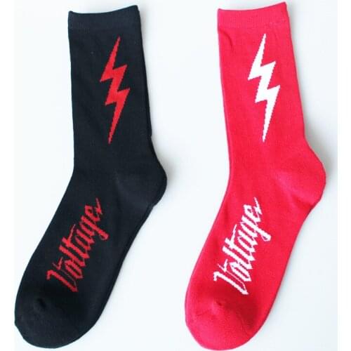2017 new Casual lightning letter Harajuku Men&Women Cotton Skateboard Socks cottonn sweat breathable socks