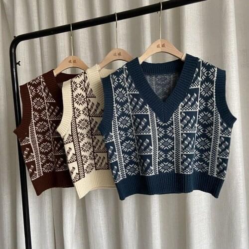 Retro hit color vest womens pullover Korean fashion autumn and winter short knit sleeveless all-match outer jacket