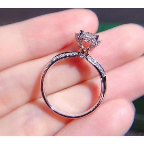 AEAW Natural Real Diamond wedding & Engagement Ring Luxury 0.5ct 5mm 18K White Gold Flower Diamond Ring for Women