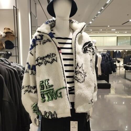 The new autumn/winter 2021 couple print fleece jacket for both men and women